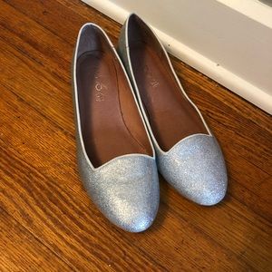 Aldo Flats Silver Size 9